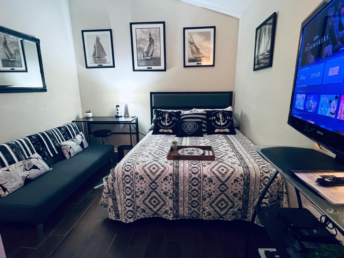 Ruskin Fl Private 2 Bdrm 1 Bath Suite Common Areas Shared With Host And Cat Buitenkant foto